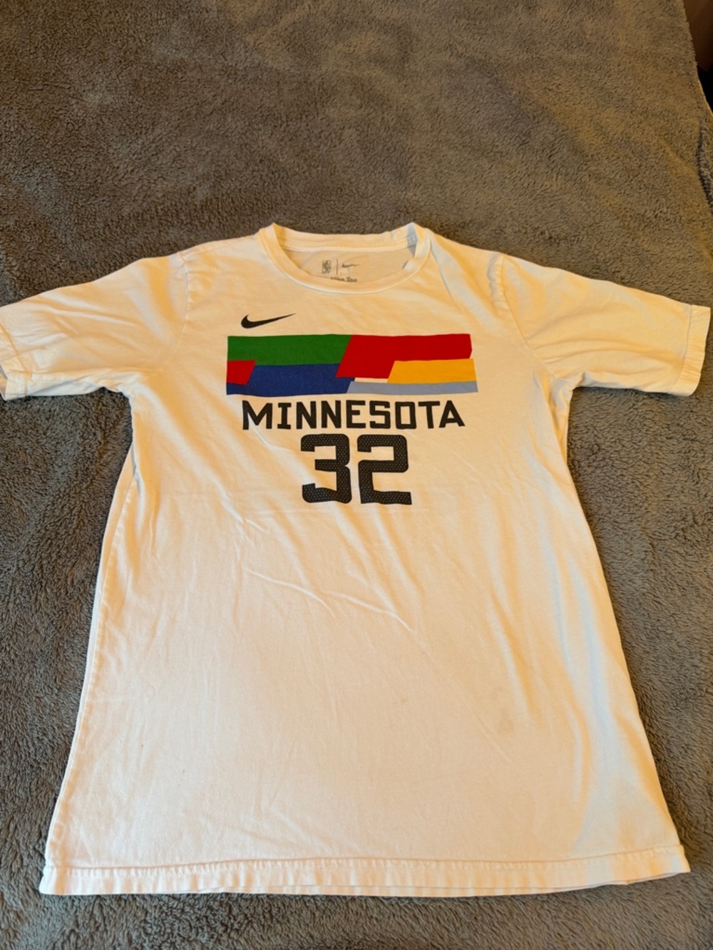 Nike Minnesota Timberwolves City edition tee 32 Towns